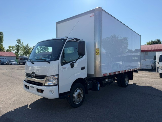 2019 HINO 195